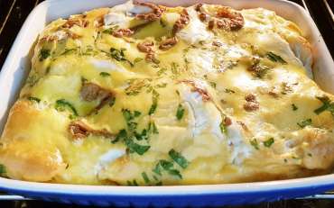 Baked omelette with ricotta and tahina